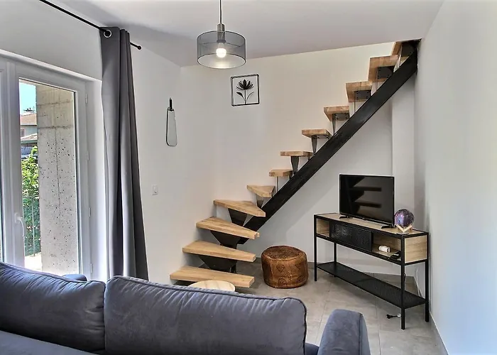 Apt Type 3 En Duplex Sur Evian Les Bains Vue Lac