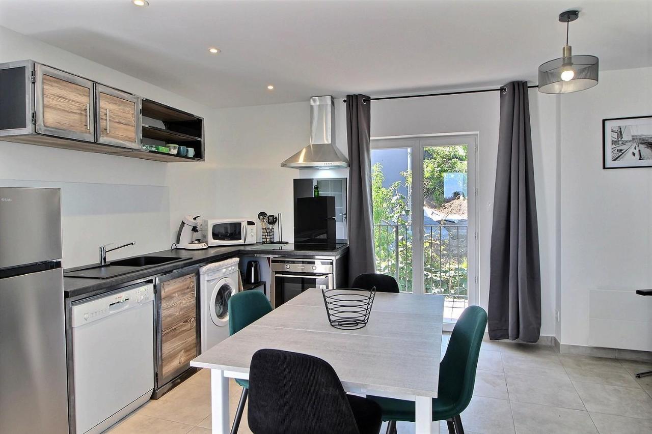 Apartment Type 3 En Duplex Sur Les Bains Vue Evian-les-Bains